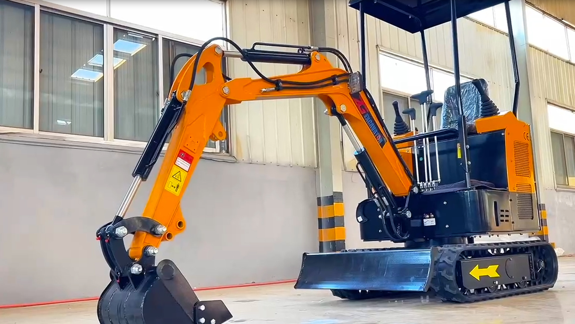 What's the Best Mini Excavator for Backyard Landscaping and Tight Spaces?