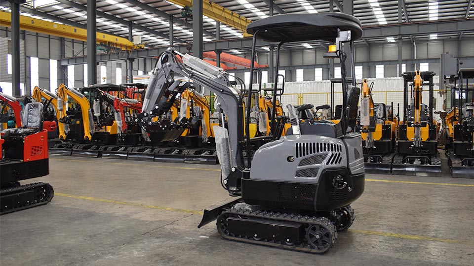 How do excavators tracks compare to tires for different terrains？