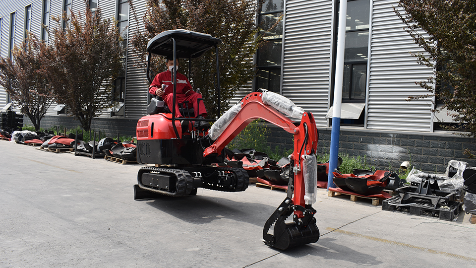 The Impact of Excavator Weight on Transport and Fuel Efficiency