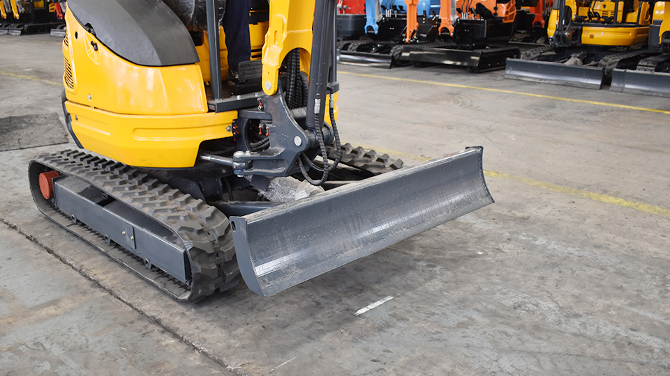 How much can an excavator dig in a day? 