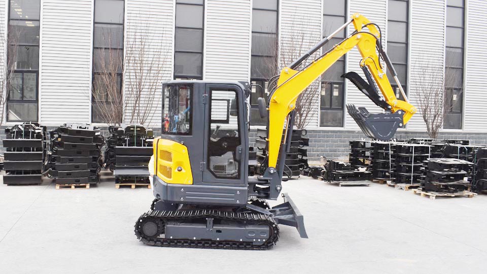 DIY Excavator Maintenance: What You Can Do at Home