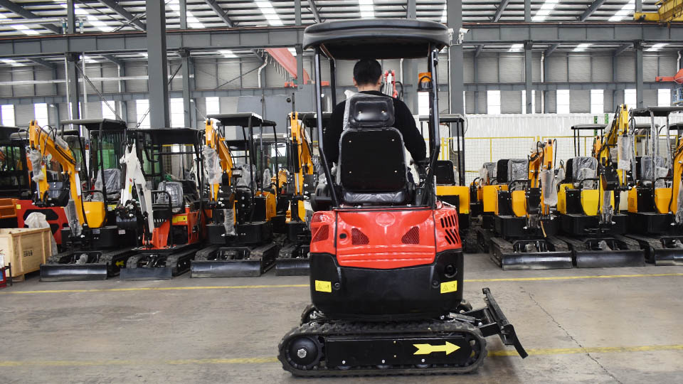Excavator Rental vs. Purchase: Which is Better for You?