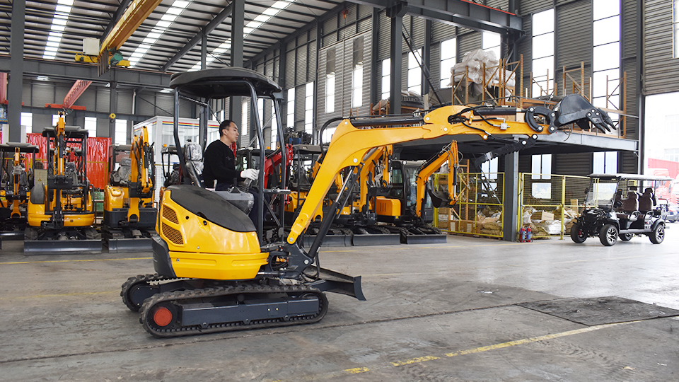 The Benefits of Renting vs. Buying an Excavator